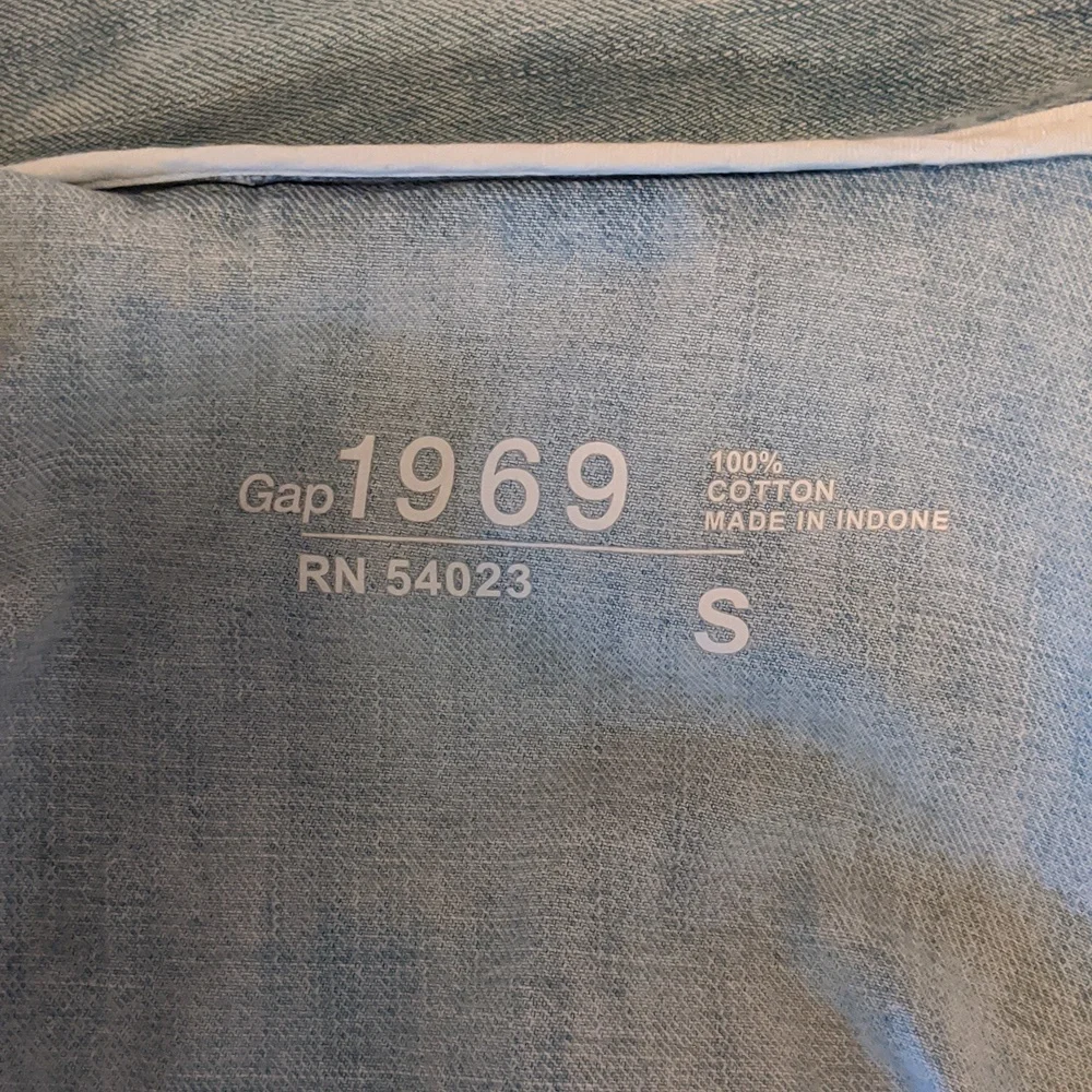 Y2K Gap Jean Jacket Sz Sm - Picture 9 of 10